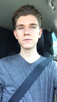 Devan Key